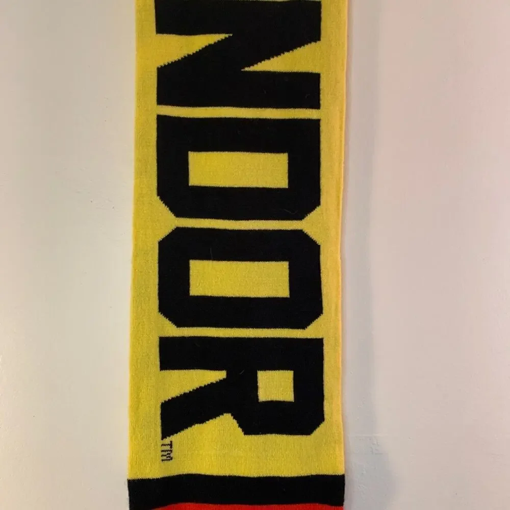 HARRY POTTER Unisex Knit “Gryffindor” Scarf